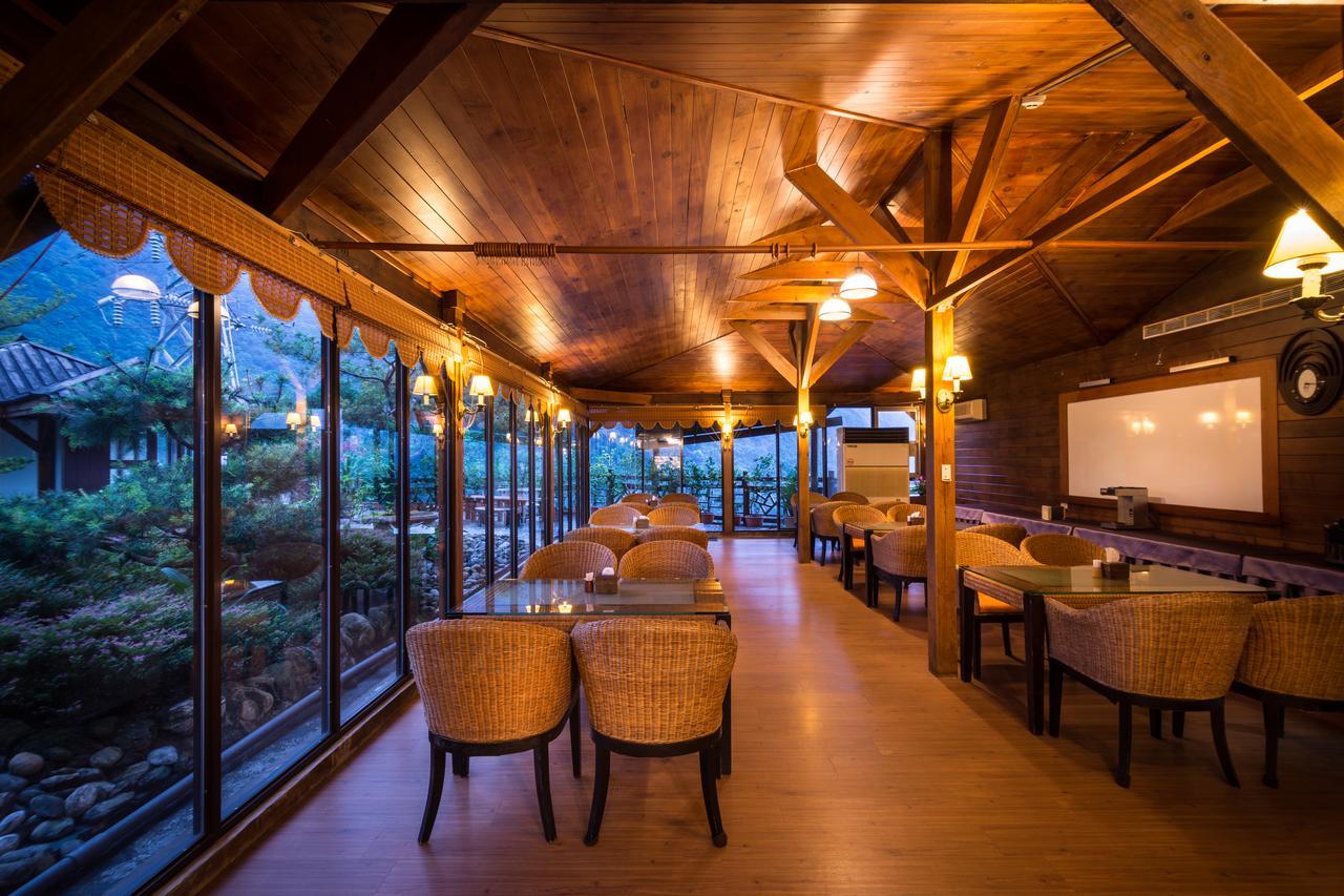 Wulai Sunglyu Hot Spring Resort Eksteriør bilde